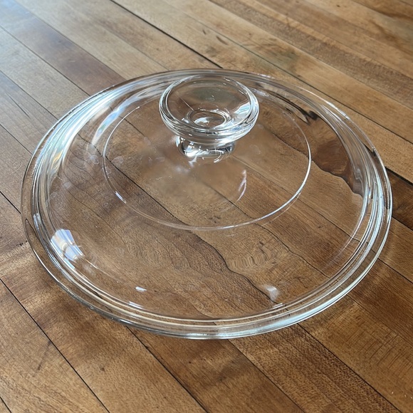 Pyrex Clear Lid - Picture 2 of 5